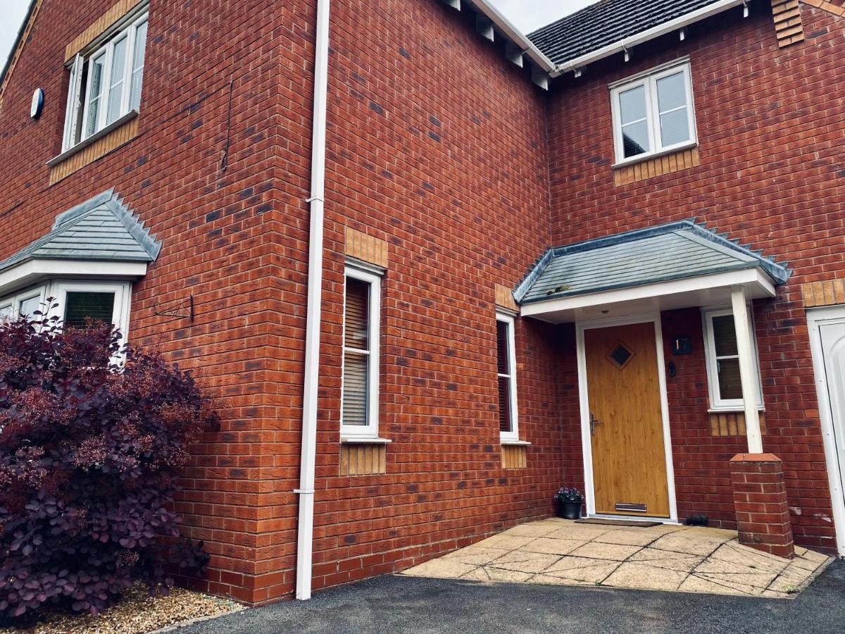 The Grange Apartment Admaston Exterior foto